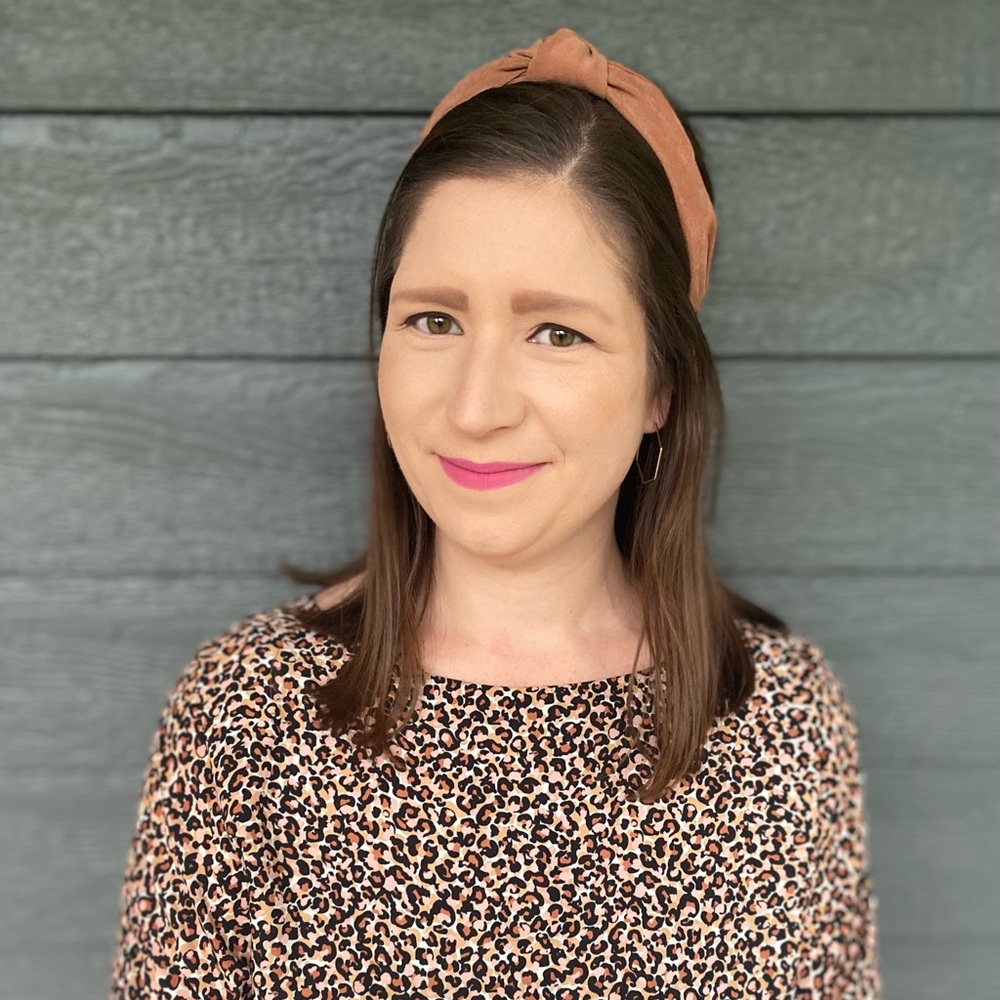 Meet your Posher, Genevieve
